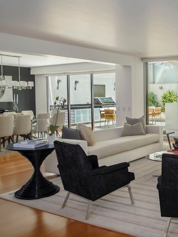 Çankaya Tunalı'da Satılık Köşe Dükkan 85 m²